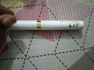 Myglamm LIT Lipbalm
