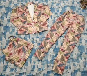 Beautiful Cord Set