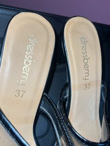 Dressberry Clear Strap Block Heels