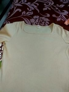 30 Rs Off Branded Top... Perfect Condition