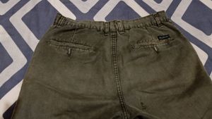 Van Heusan Pant Waist 32