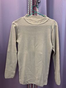 Long Sleeve Beige sweater