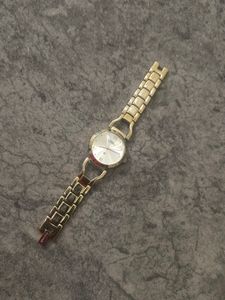 HMT ROSE GOLD WATCH
