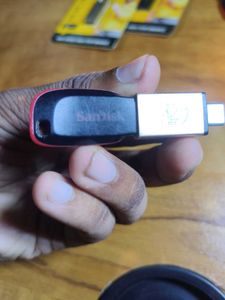 Original SanDisk Cruzer Blade 32GB