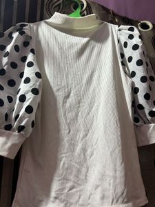Polka Dot Sleeve Top