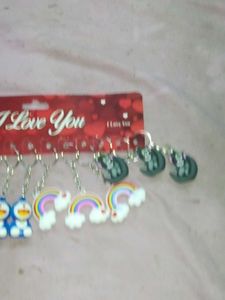 Excellent Set Of 12 Assorted Keychains..