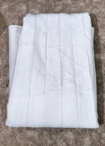 Woolen Pleated Skirt