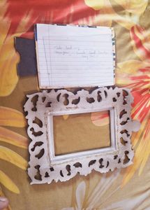 ANTIQUE PHOTO FRAME