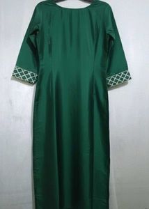 Green Embroidered Kurta