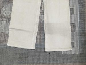 D@43 Size-26 Straight Jeans