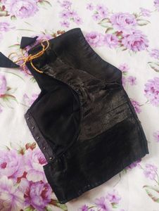 Elegant Black Blouse🖤🖤