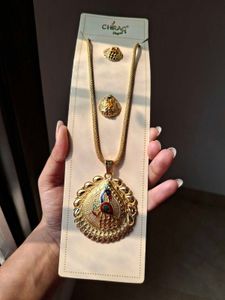 Gold Plated Necklace With Earings
