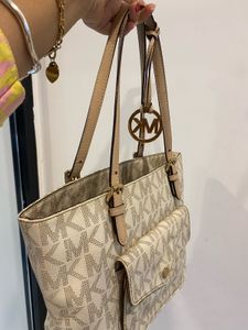 Authentic ❌Michael Kors Jet Set Tote Handba