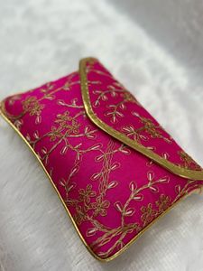 Royal Bloom Clutch – Pink &amp; Gold Edition