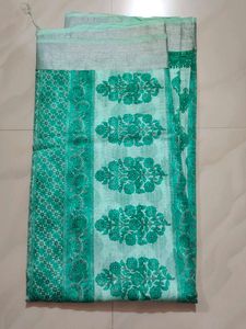 Green Floral Print Saree