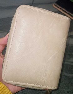 Multiple Compartment Wallet
