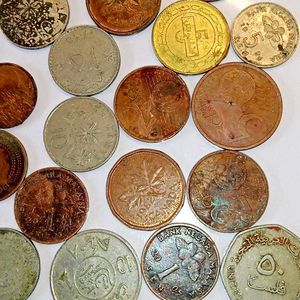Random Foreign Coins 25 Pcs