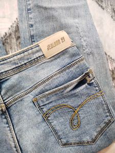 Jealous 21 Light Wash Denim Jeans