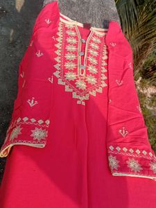 Embroidered Ethnic Kurti
