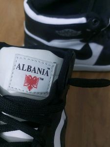 NIKE JORDANS 1ST COPY