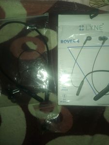 Lyne Rover 4 Neck Band