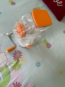 Praco Fruit Juicer - Non Electronic