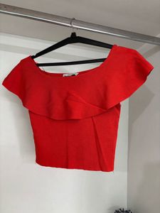 ZARA KNIT OFF-SHOULDER TOP
