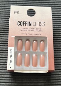 IMPORTED Fake Nails