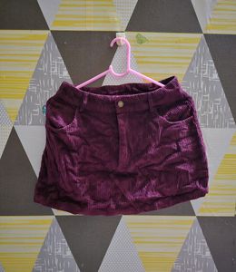 Sassafras Burgundy Skirt M Size