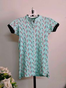 Patterned Short Sleeve Tunic Top