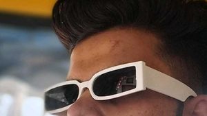 Retro Rectangular White Sunglasses