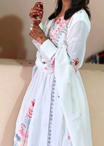 Elegant Embroidered Salwar Kameez