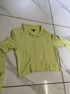 Zudio Collared Crop Shirt - Size M