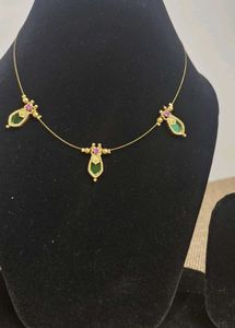 Elegant Gold-tone Necklace