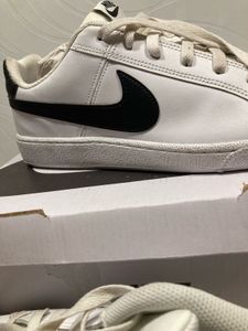 Nike Court Royale Sneakers ORIGINAL NON USED