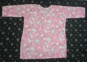 Floral Short Kurti💕and(Earings As Freebie)