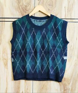 Argyle Sweater Vest size-38-40