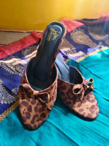JLM Leopard Print Kitten Heels