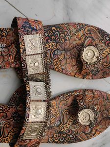 Ethnic Flats.