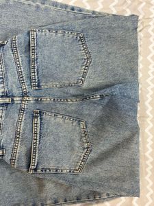Ripped Straight Fit Jeans