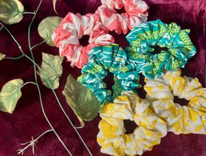 cotton scrunchies