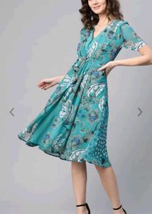 I AM FOR YOU Women Blue & White Floral Dres
