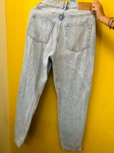 Ripped Light Wash Mom Jeans