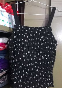 BLACK 🖤 TANK TOP