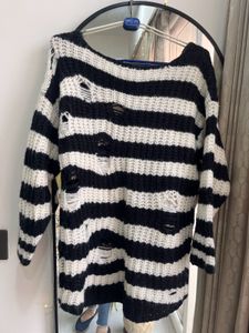 CODES COMBINE Grunge Distressed Oversized Sweater