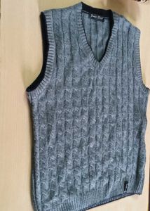 Knitted Sweater Vest