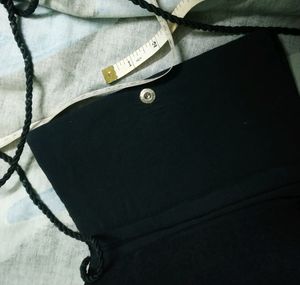 STUNNING Velvet Pearl Embroidered Purse