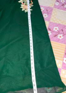 Side Slit Kurta Set For Women With Embroidery