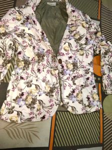 Floral Print Blazer