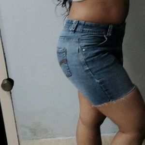 VINTAGE SHORTS